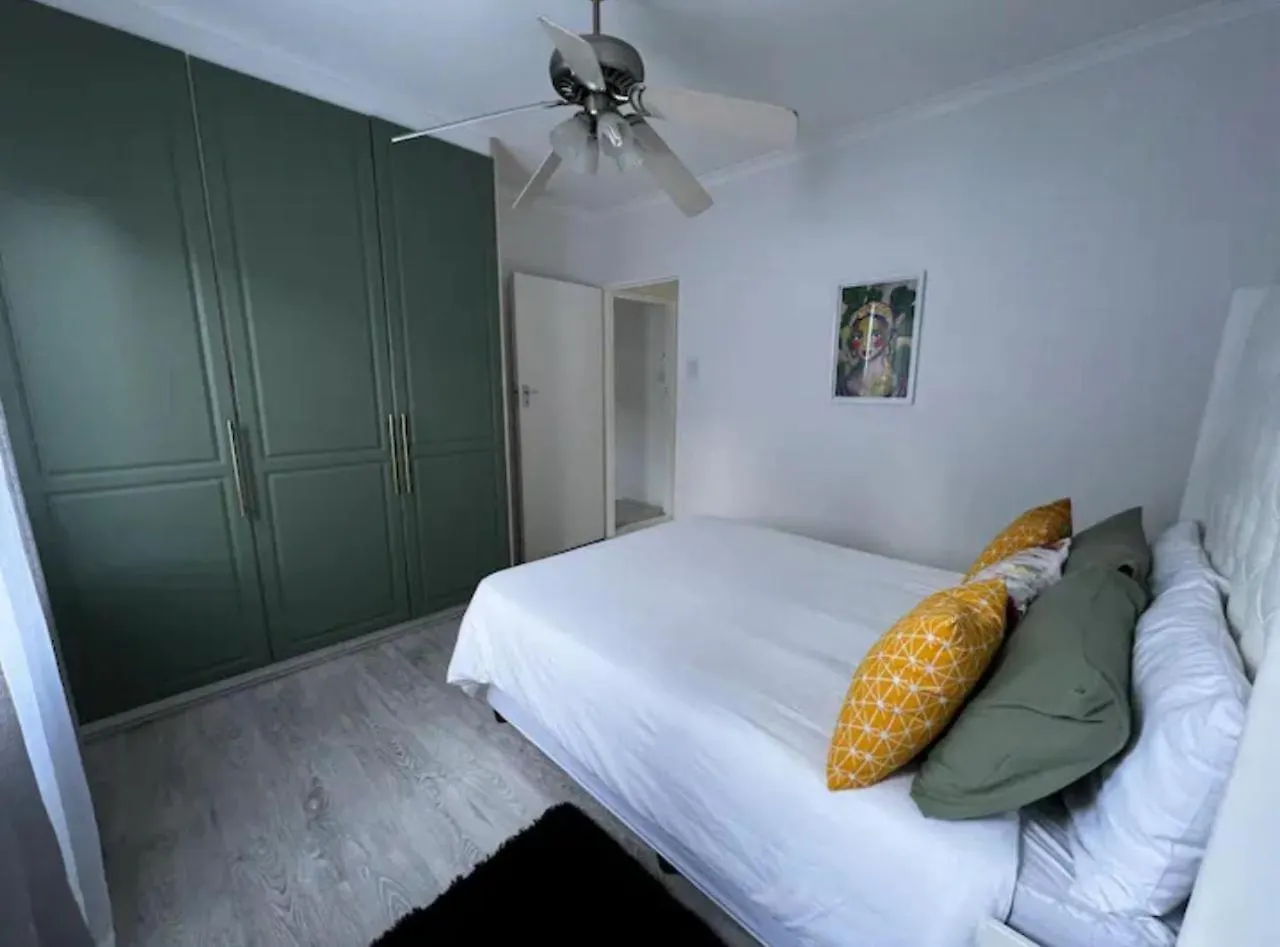 Dmk Guesthouse 2 Le Cap